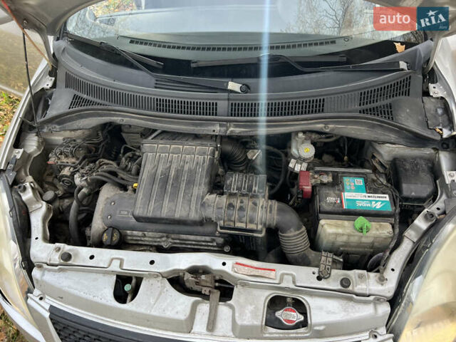 Сірий Сузукі Свифт, об'ємом двигуна 1.33 л та пробігом 210 тис. км за 3650 $, фото 19 на Automoto.ua
