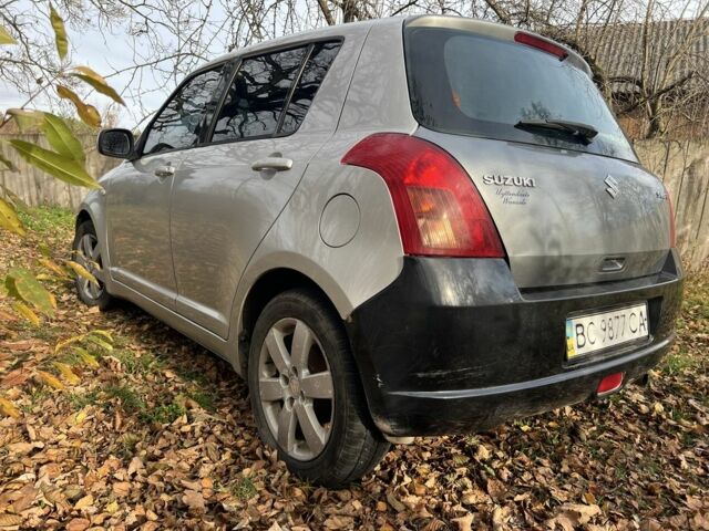 Сірий Сузукі Свифт, об'ємом двигуна 0 л та пробігом 209 тис. км за 4200 $, фото 4 на Automoto.ua