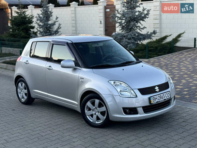 Серый Сузуки Свифт, объемом двигателя 1.49 л и пробегом 96 тыс. км за 6700 $, фото 76 на Automoto.ua
