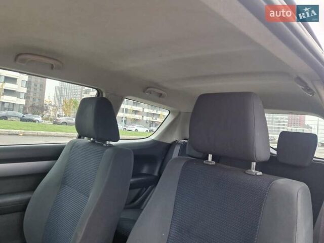 Серый Сузуки Свифт, объемом двигателя 1.33 л и пробегом 190 тыс. км за 4200 $, фото 19 на Automoto.ua