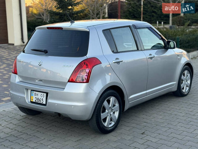 Серый Сузуки Свифт, объемом двигателя 1.49 л и пробегом 96 тыс. км за 6700 $, фото 34 на Automoto.ua