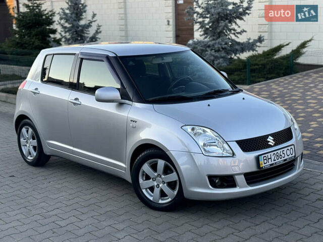Серый Сузуки Свифт, объемом двигателя 1.49 л и пробегом 96 тыс. км за 6700 $, фото 40 на Automoto.ua