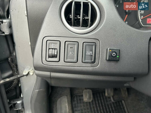 Сірий Сузукі Свифт, об'ємом двигуна 1.33 л та пробігом 243 тис. км за 4300 $, фото 7 на Automoto.ua