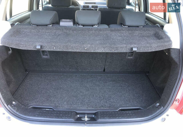 Серый Сузуки Свифт, объемом двигателя 1.5 л и пробегом 195 тыс. км за 7350 $, фото 10 на Automoto.ua