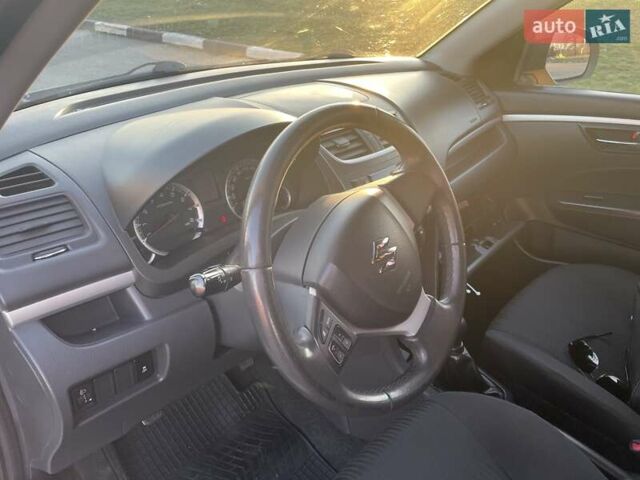 Сірий Сузукі Свифт, об'ємом двигуна 1.24 л та пробігом 108 тис. км за 5800 $, фото 11 на Automoto.ua
