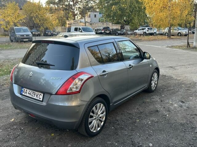 Сірий Сузукі Свифт, об'ємом двигуна 1.2 л та пробігом 178 тис. км за 4700 $, фото 3 на Automoto.ua