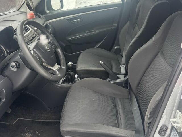 Сірий Сузукі Свифт, об'ємом двигуна 1.2 л та пробігом 180 тис. км за 4699 $, фото 5 на Automoto.ua