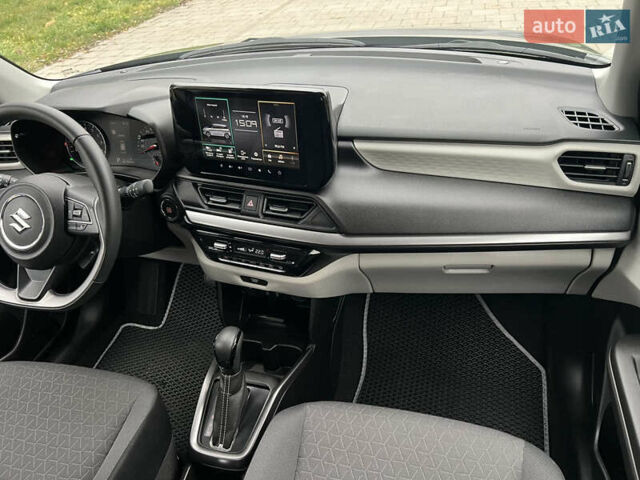 Сірий Сузукі Свифт, об'ємом двигуна 1.2 л та пробігом 5 тис. км за 17900 $, фото 32 на Automoto.ua