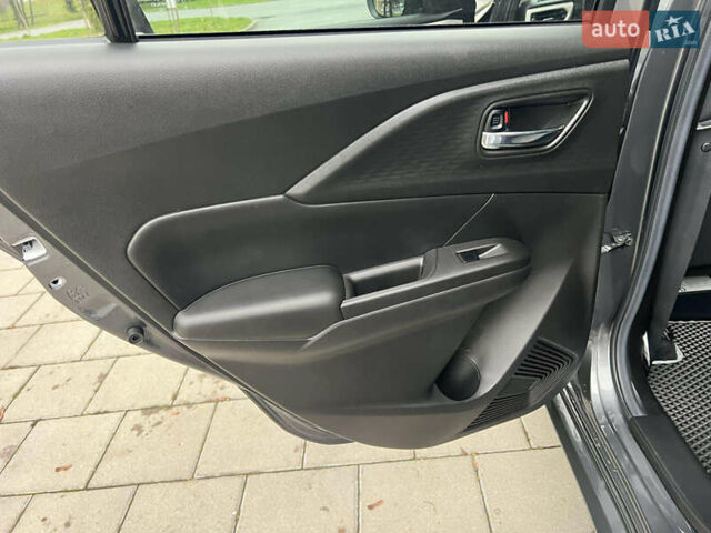 Сірий Сузукі Свифт, об'ємом двигуна 1.2 л та пробігом 5 тис. км за 17900 $, фото 41 на Automoto.ua