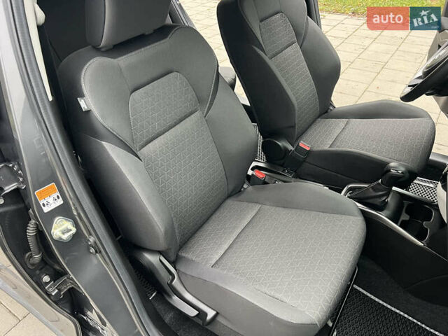 Сірий Сузукі Свифт, об'ємом двигуна 1.2 л та пробігом 5 тис. км за 17900 $, фото 47 на Automoto.ua