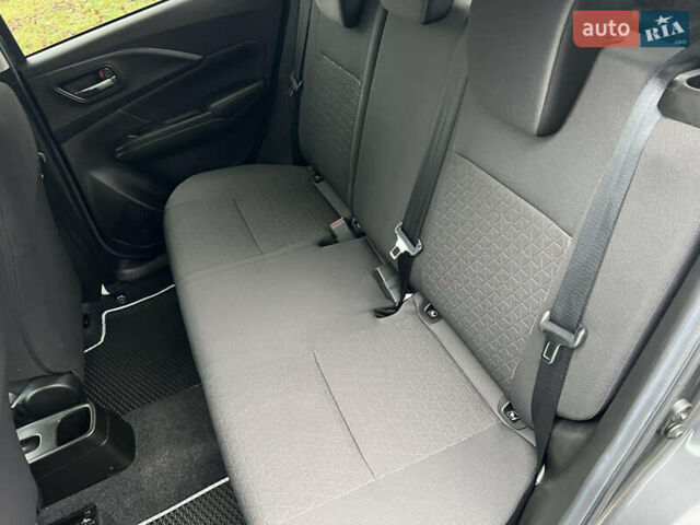 Сірий Сузукі Свифт, об'ємом двигуна 1.2 л та пробігом 5 тис. км за 17900 $, фото 51 на Automoto.ua