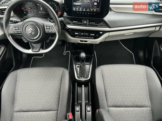 Сірий Сузукі Свифт, об'ємом двигуна 1.2 л та пробігом 5 тис. км за 17900 $, фото 30 на Automoto.ua