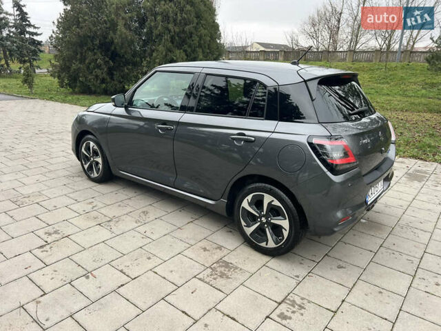 Сірий Сузукі Свифт, об'ємом двигуна 1.2 л та пробігом 5 тис. км за 17900 $, фото 3 на Automoto.ua