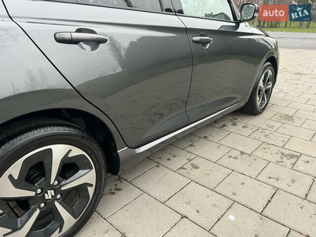 Сірий Сузукі Свифт, об'ємом двигуна 1.2 л та пробігом 5 тис. км за 17900 $, фото 24 на Automoto.ua