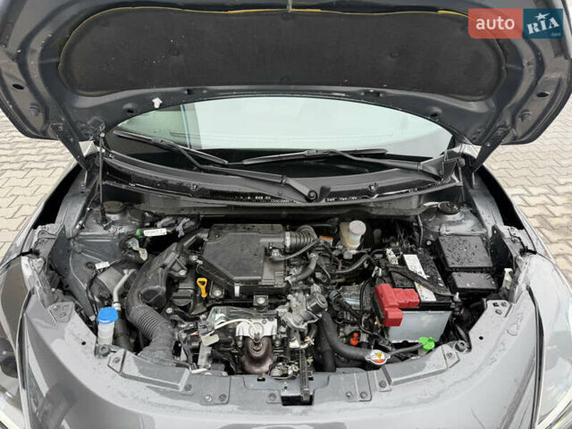 Серый Сузуки Свифт, объемом двигателя 1.2 л и пробегом 2 тыс. км за 15700 $, фото 48 на Automoto.ua