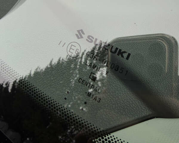 Серый Сузуки Свифт, объемом двигателя 1.2 л и пробегом 2 тыс. км за 15700 $, фото 40 на Automoto.ua