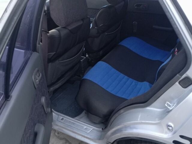 Серый Сузуки Свифт, объемом двигателя 1.3 л и пробегом 111 тыс. км за 1300 $, фото 5 на Automoto.ua