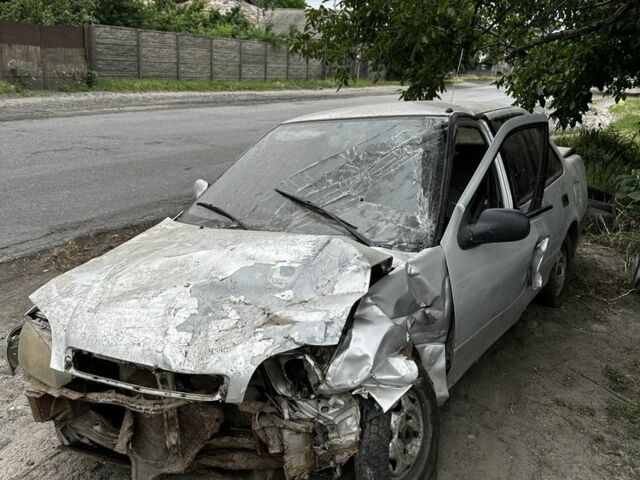 Сірий Сузукі Свифт, об'ємом двигуна 0 л та пробігом 500 тис. км за 313 $, фото 2 на Automoto.ua