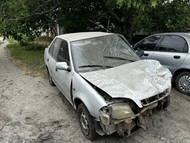 Сірий Сузукі Свифт, об'ємом двигуна 0 л та пробігом 500 тис. км за 313 $, фото 3 на Automoto.ua