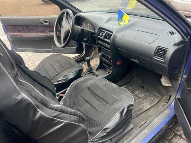 Синий Сузуки Свифт, объемом двигателя 1 л и пробегом 300 тыс. км за 1350 $, фото 5 на Automoto.ua