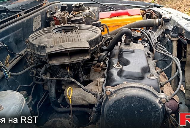 Синий Сузуки Свифт, объемом двигателя 1.3 л и пробегом 160 тыс. км за 750 $, фото 11 на Automoto.ua