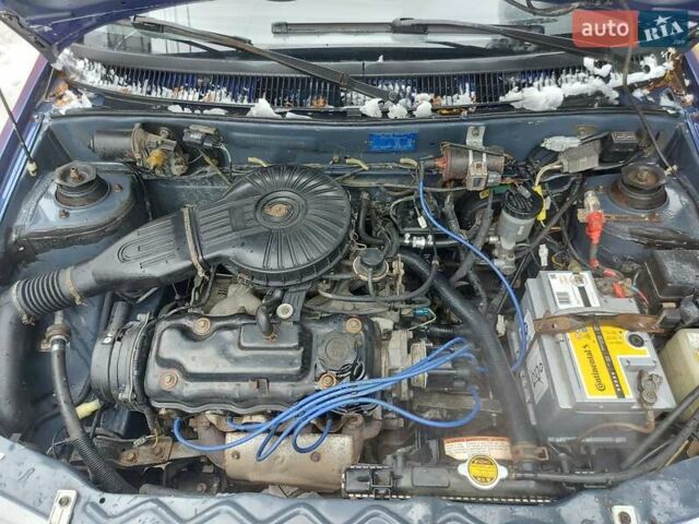 Синий Сузуки Свифт, объемом двигателя 1.3 л и пробегом 255 тыс. км за 2200 $, фото 20 на Automoto.ua