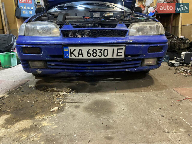 Синий Сузуки Свифт, объемом двигателя 1 л и пробегом 296 тыс. км за 1000 $, фото 3 на Automoto.ua