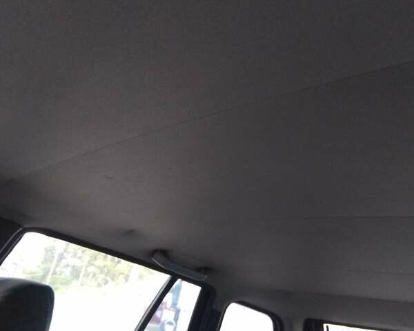 Синий Сузуки Свифт, объемом двигателя 1 л и пробегом 470 тыс. км за 1550 $, фото 2 на Automoto.ua