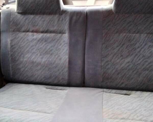 Синий Сузуки Свифт, объемом двигателя 1.3 л и пробегом 200 тыс. км за 2000 $, фото 12 на Automoto.ua