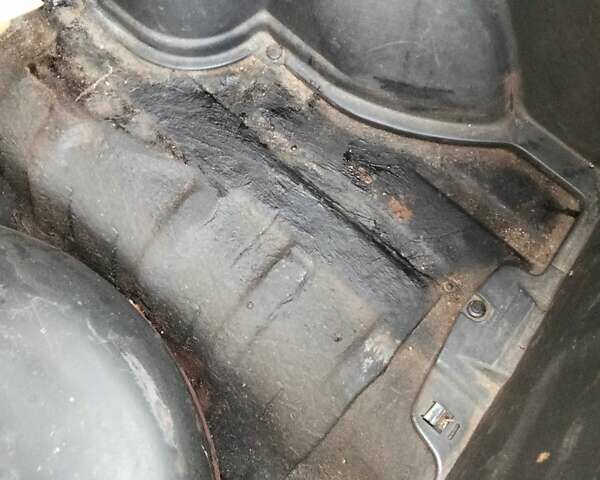 Синій Сузукі Свифт, об'ємом двигуна 1.3 л та пробігом 200 тис. км за 2000 $, фото 8 на Automoto.ua