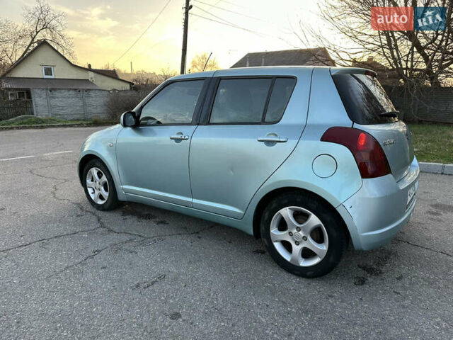 Синий Сузуки Свифт, объемом двигателя 1.33 л и пробегом 128 тыс. км за 3750 $, фото 7 на Automoto.ua
