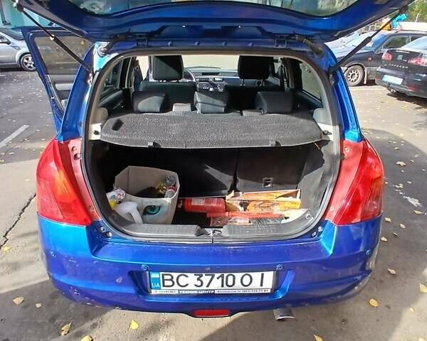 Синий Сузуки Свифт, объемом двигателя 1.59 л и пробегом 172 тыс. км за 4550 $, фото 5 на Automoto.ua