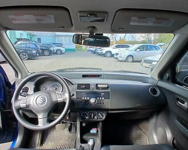 Сузуки Свифт 2006 в Хмельницком на Automoto.ua Синий Сузуки Свифт, объемом двигателя 1.33 л и пробегом 172 тыс. км за 4800 $, фото 10 на Automoto.ua