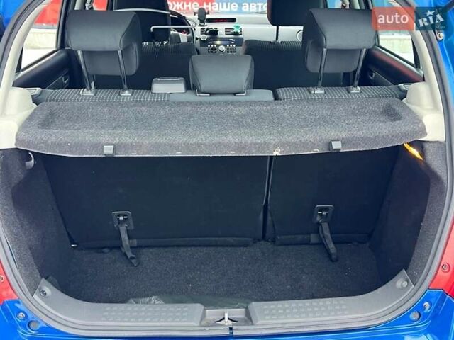 Синій Сузукі Свифт, об'ємом двигуна 1.33 л та пробігом 82 тис. км за 5800 $, фото 55 на Automoto.ua