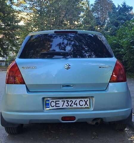 Синий Сузуки Свифт, объемом двигателя 1.33 л и пробегом 147 тыс. км за 5500 $, фото 1 на Automoto.ua