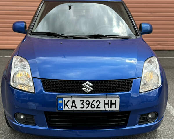 Синий Сузуки Свифт, объемом двигателя 1.33 л и пробегом 166 тыс. км за 3700 $, фото 1 на Automoto.ua