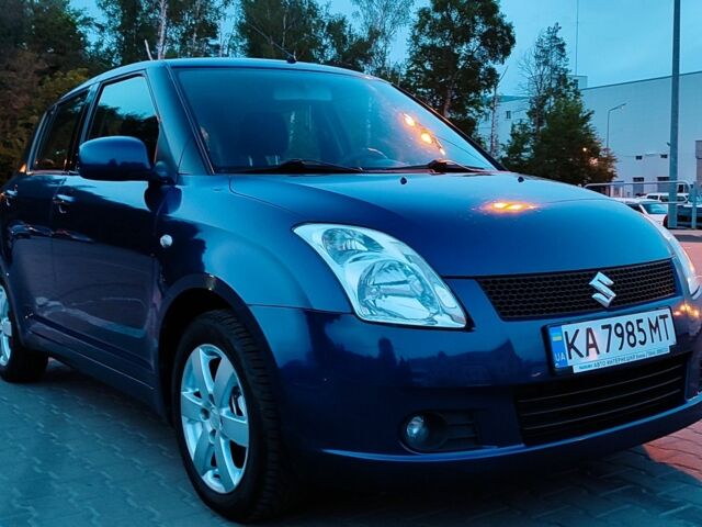 Синий Сузуки Свифт, объемом двигателя 1.3 л и пробегом 181 тыс. км за 5850 $, фото 7 на Automoto.ua
