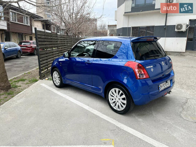 Синій Сузукі Свифт, об'ємом двигуна 1.33 л та пробігом 80 тис. км за 6000 $, фото 1 на Automoto.ua