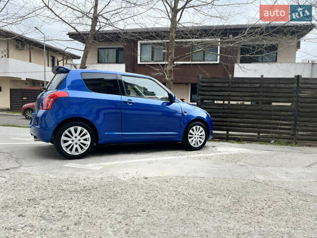Синій Сузукі Свифт, об'ємом двигуна 1.33 л та пробігом 80 тис. км за 6000 $, фото 6 на Automoto.ua