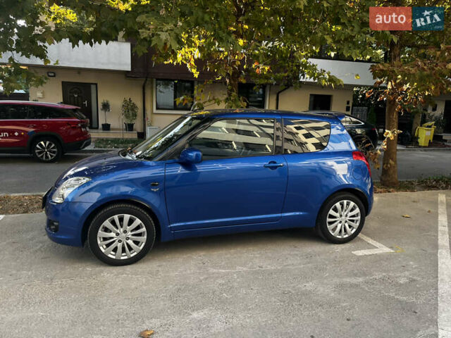 Синій Сузукі Свифт, об'ємом двигуна 1.33 л та пробігом 80 тис. км за 6000 $, фото 12 на Automoto.ua