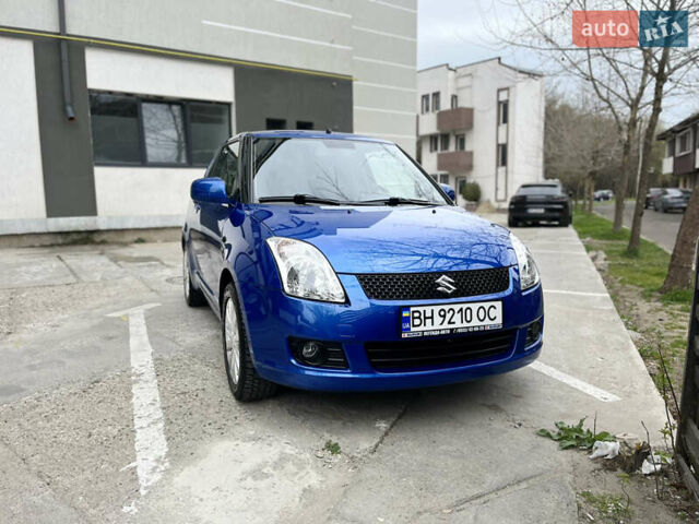 Синій Сузукі Свифт, об'ємом двигуна 1.33 л та пробігом 80 тис. км за 6000 $, фото 4 на Automoto.ua
