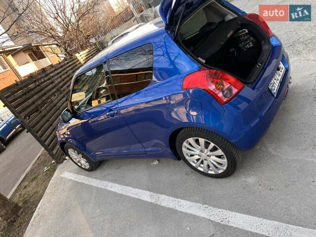 Синій Сузукі Свифт, об'ємом двигуна 1.33 л та пробігом 80 тис. км за 6000 $, фото 7 на Automoto.ua