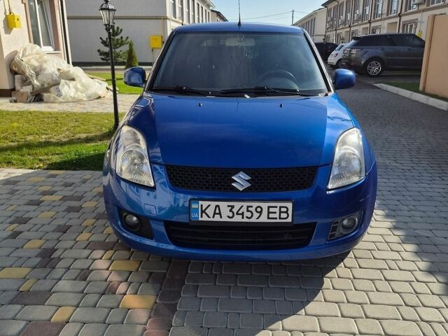 Синий Сузуки Свифт, объемом двигателя 1.33 л и пробегом 174 тыс. км за 4500 $, фото 2 на Automoto.ua