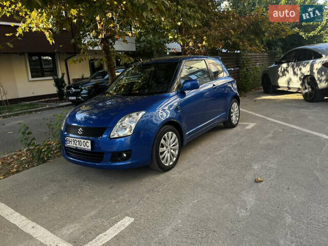 Синій Сузукі Свифт, об'ємом двигуна 1.33 л та пробігом 80 тис. км за 6000 $, фото 16 на Automoto.ua