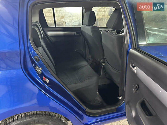 Синий Сузуки Свифт, объемом двигателя 1.33 л и пробегом 177 тыс. км за 2350 $, фото 23 на Automoto.ua
