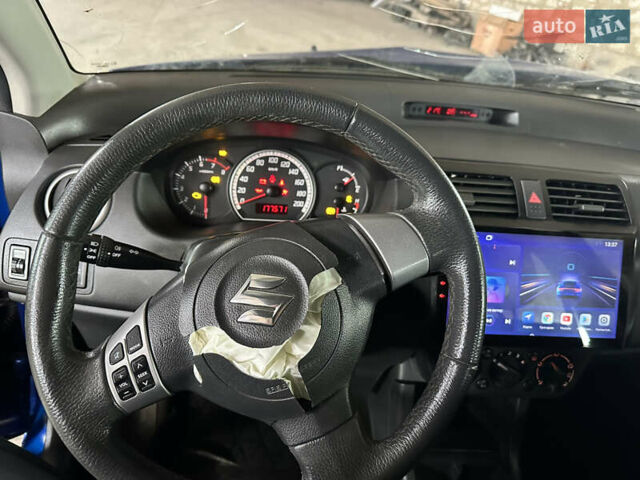 Синій Сузукі Свифт, об'ємом двигуна 1.33 л та пробігом 177 тис. км за 2300 $, фото 20 на Automoto.ua