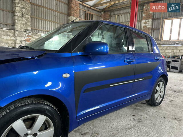 Синий Сузуки Свифт, объемом двигателя 1.33 л и пробегом 177 тыс. км за 2350 $, фото 10 на Automoto.ua