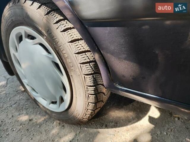 Синій Сузукі Свифт, об'ємом двигуна 1.59 л та пробігом 97 тис. км за 2300 $, фото 20 на Automoto.ua