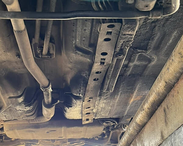 Синій Сузукі Свифт, об'ємом двигуна 1.3 л та пробігом 140 тис. км за 1800 $, фото 7 на Automoto.ua