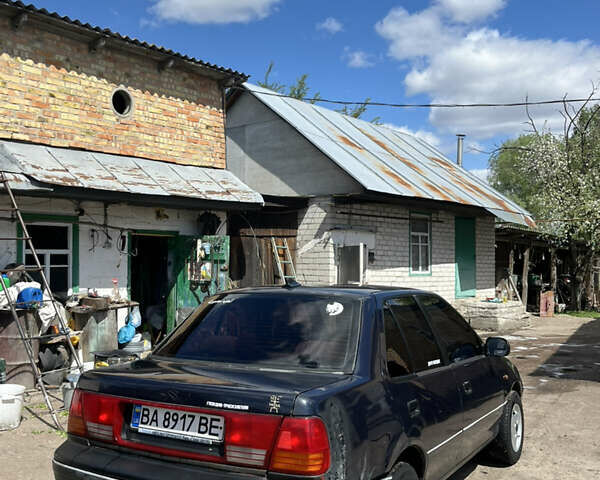 Синій Сузукі Свифт, об'ємом двигуна 1.3 л та пробігом 140 тис. км за 1800 $, фото 1 на Automoto.ua